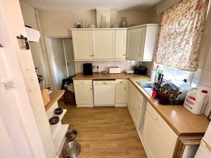 Photo 6- click for photo gallery